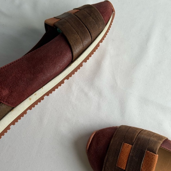 Gentle  Souls  by Kenneth Cole Leather Suede Luca Strap Size 8.5 Dark Maroon - Picture 12 of 14